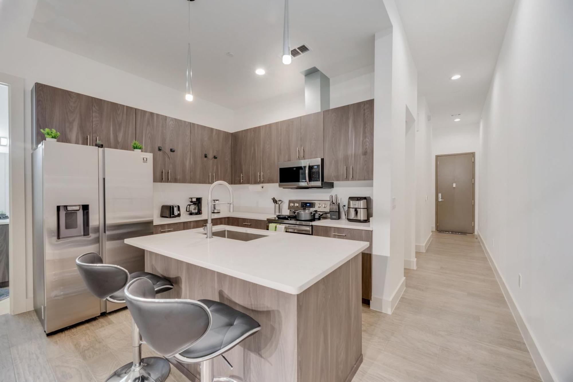 Snappy Loft Style 2Br I Gym I Parking I Workspace Dallas Exterior photo